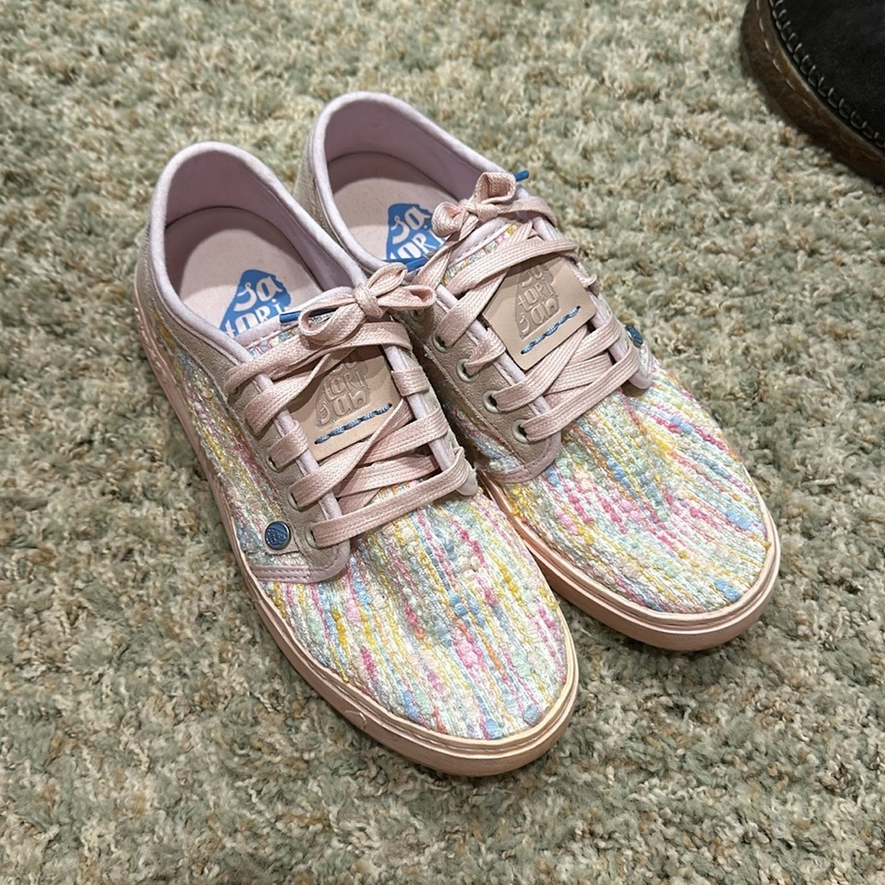 Satorisan Retired Sneakers Tennis Shoes EU 40 US 9 Pink Cotton Candy Yarn Heisei
